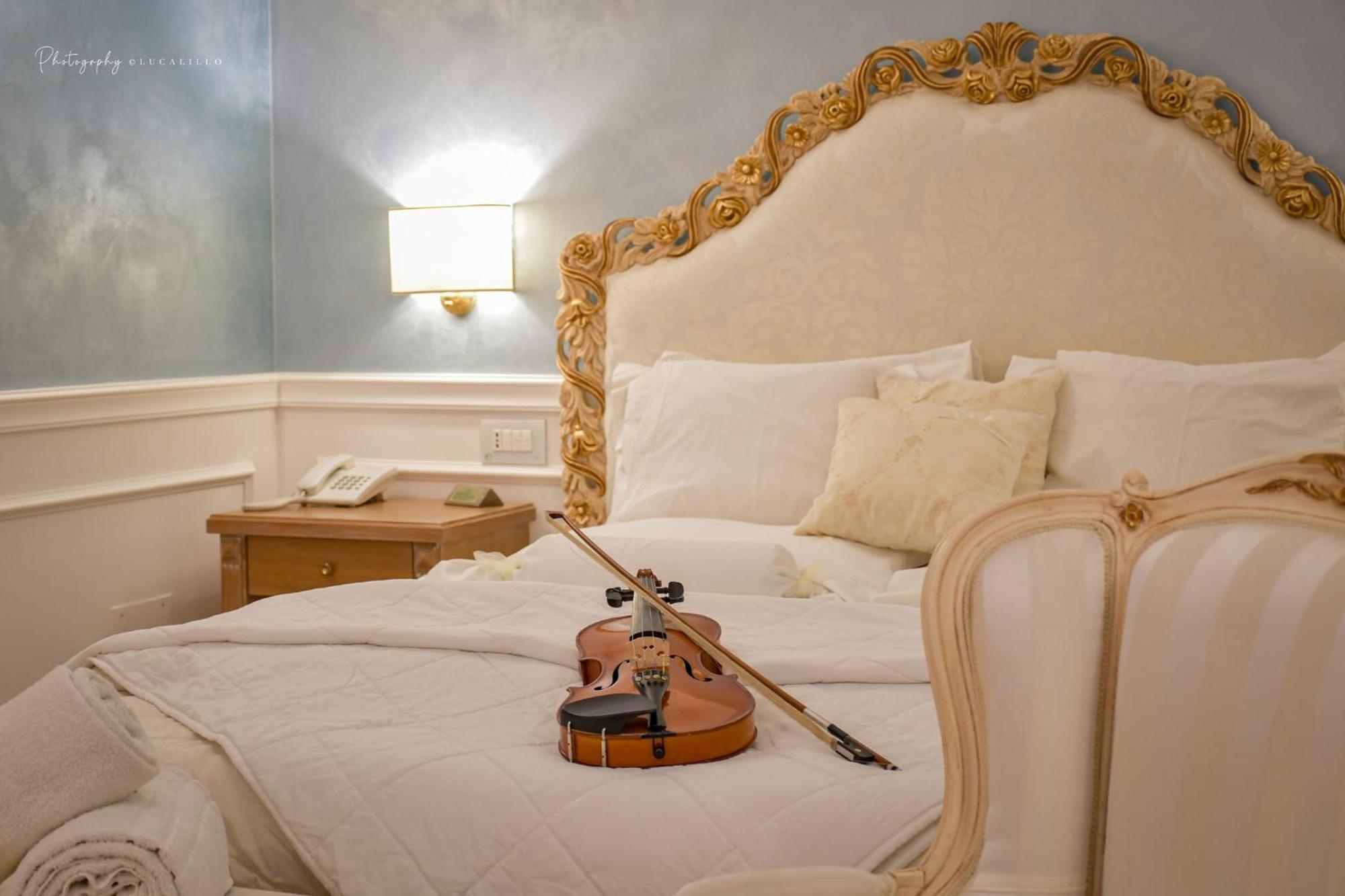 Tesoretto Hotel Поджардо Екстер'єр фото