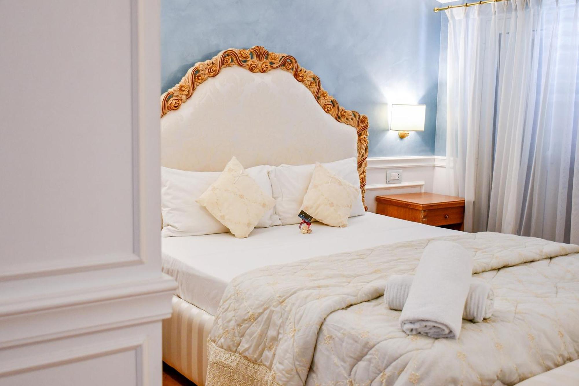 Tesoretto Hotel Поджардо Екстер'єр фото