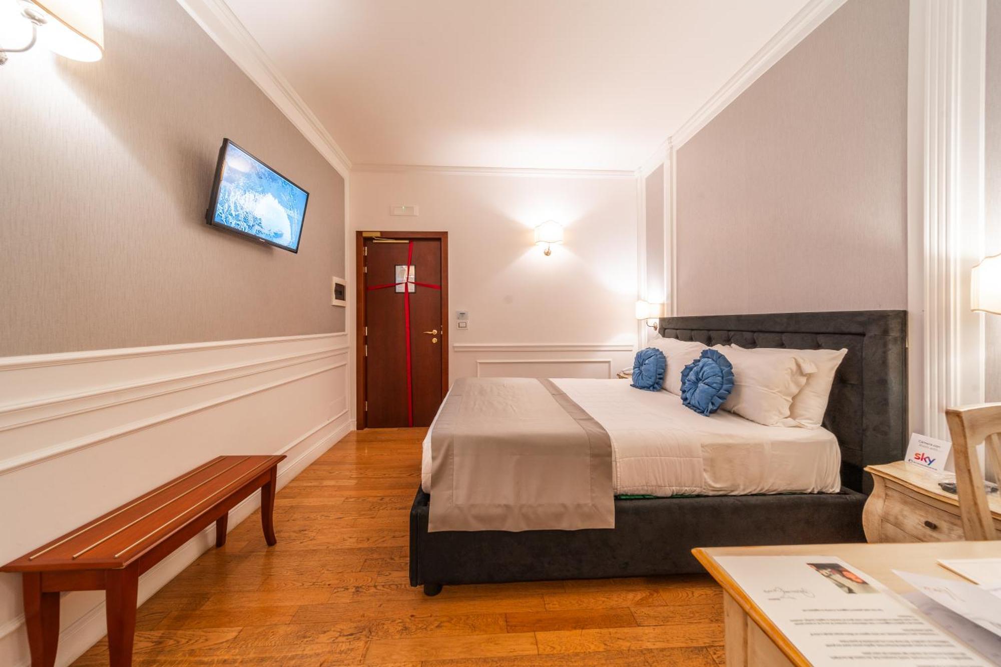 Tesoretto Hotel Поджардо Екстер'єр фото